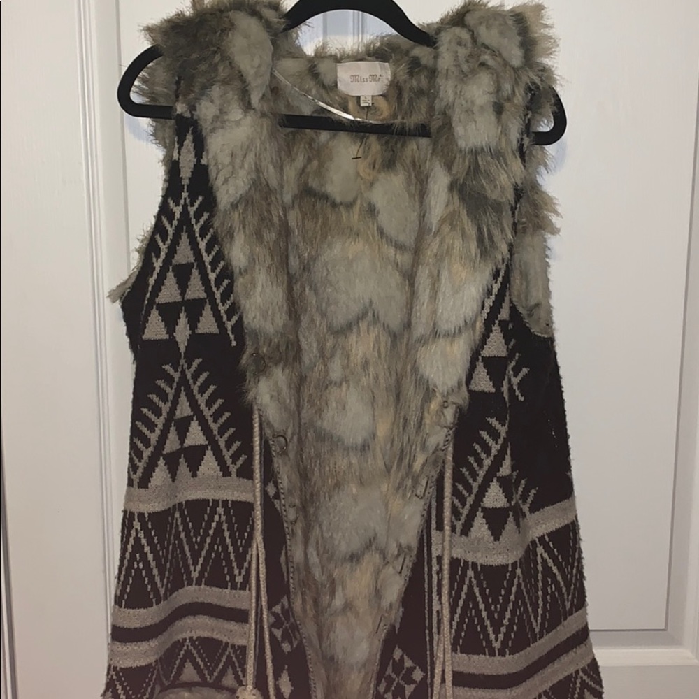 Miss Me Faux Fur Sweater Vest